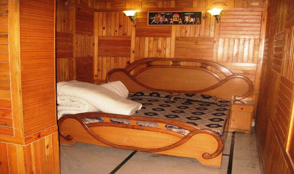 Hotel Arsh International Nainital Habitación foto